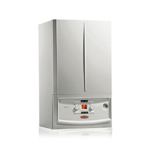 Caldaia a Condensazione Immergas Victrix TT Kw 32 Con Kit Fumi